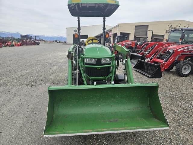 Image of John Deere 2038R equipment image 3