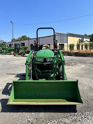 Image of John Deere 2038R equipment image 2