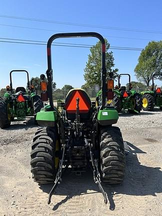 Image of John Deere 2038R equipment image 4