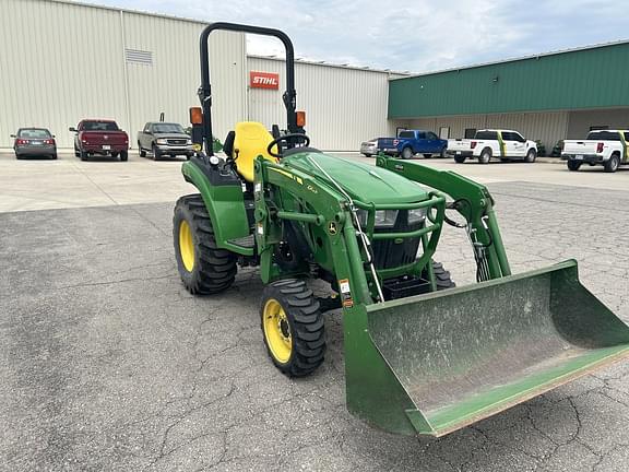 Image of John Deere 2038R equipment image 4