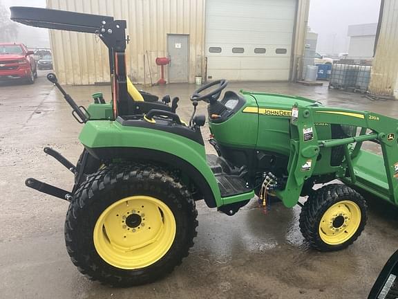 Image of John Deere 2038R equipment image 1