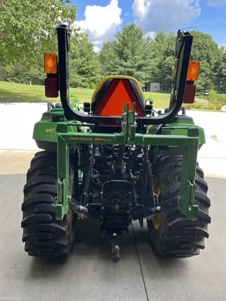 Image of John Deere 2038R equipment image 4