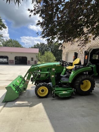Image of John Deere 2038R equipment image 2