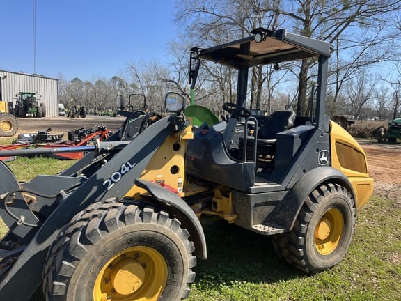 Main image John Deere 204L