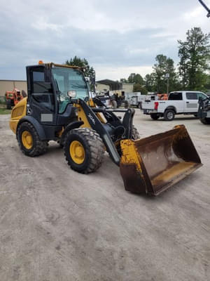 2018 John Deere 204L Image