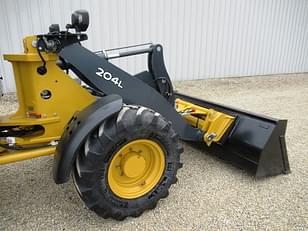 Main image John Deere 204L 7