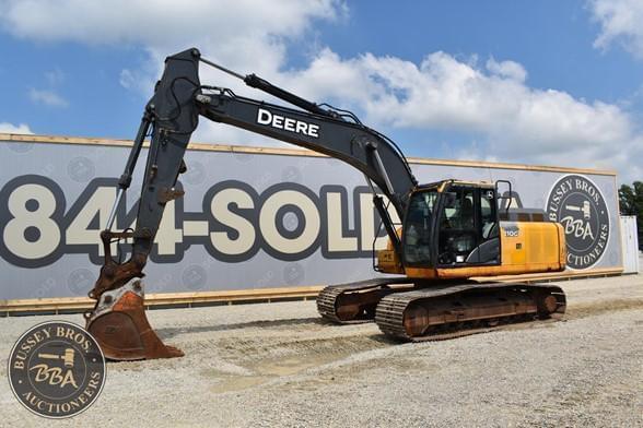 Image of John Deere 210G equipment image 4