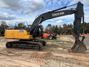 Main image John Deere 210G LC