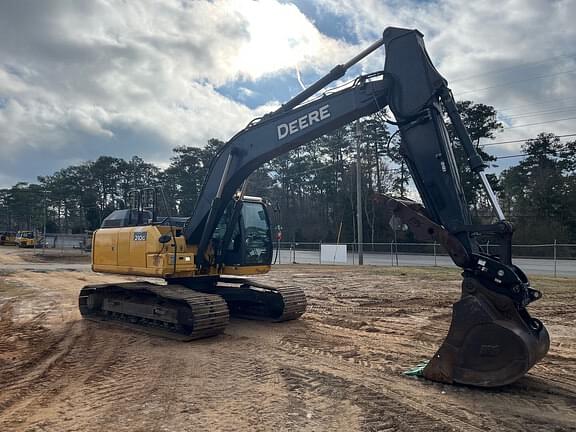 Image of John Deere 210G LC equipment image 1