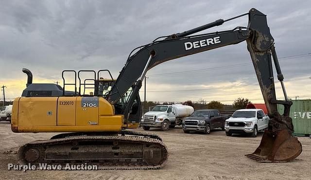 Image of John Deere 210G LC equipment image 3