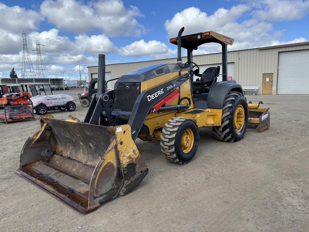 2018 John Deere 210L EP Equipment Image0