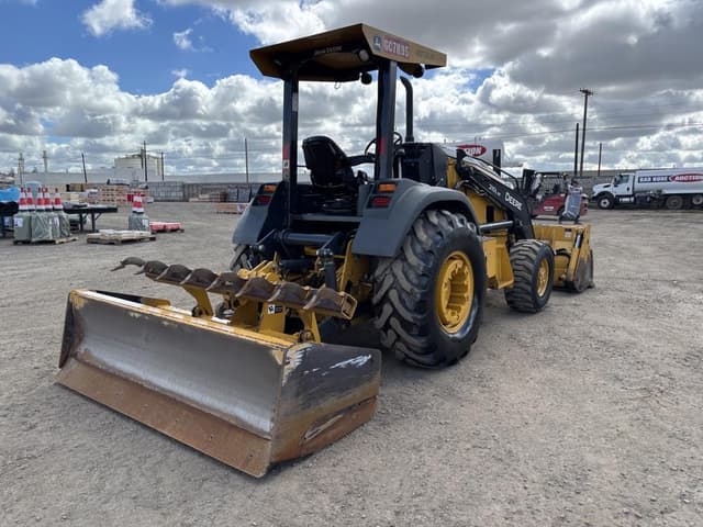 Image of John Deere 210L EP equipment image 2