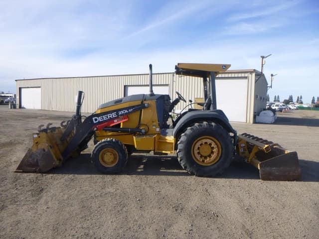 Image of John Deere 210L EP equipment image 4
