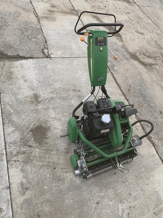 Main image John Deere 220 E-Cut