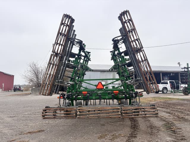 Image of John Deere 2230 equipment image 3