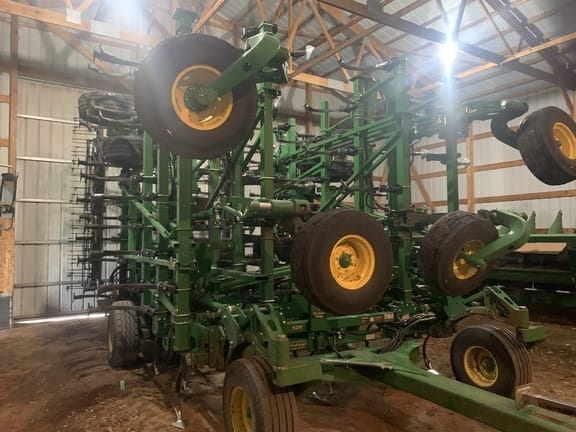 2018 John Deere 2230 Image