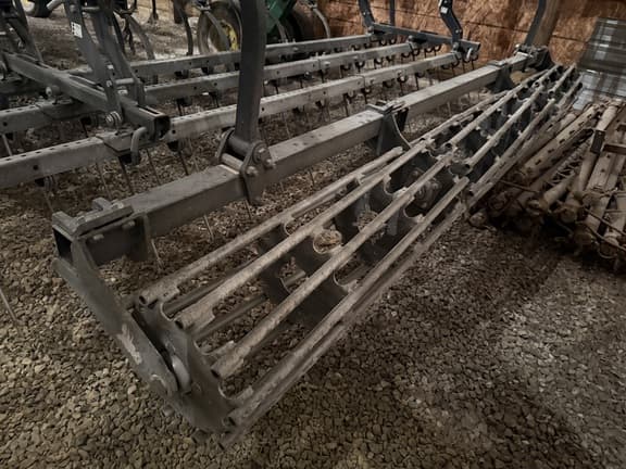 Image of John Deere 2230FH equipment image 3