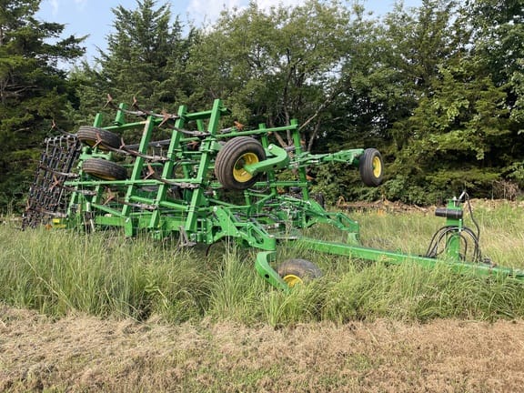 2018 John Deere 2230FH Equipment Image0