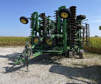 Main image John Deere 2330