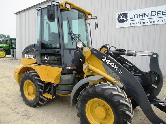 Image of John Deere 244K-II equipment image 3