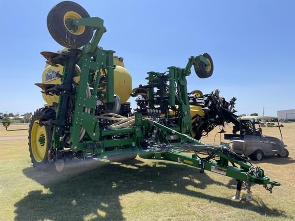 Image of John Deere 2510H Primary image
