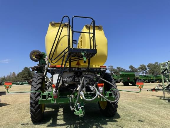 Image of John Deere 2510H equipment image 1
