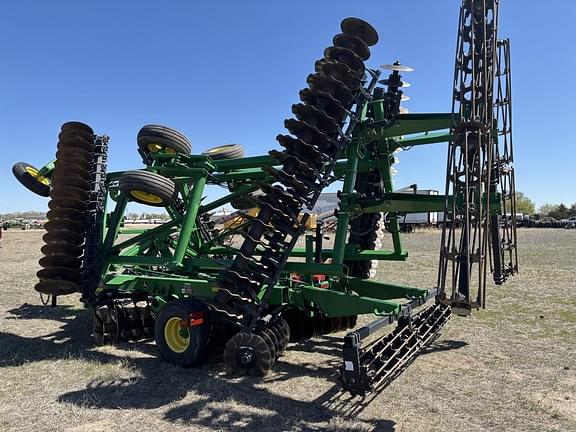Image of John Deere 2633VT equipment image 4