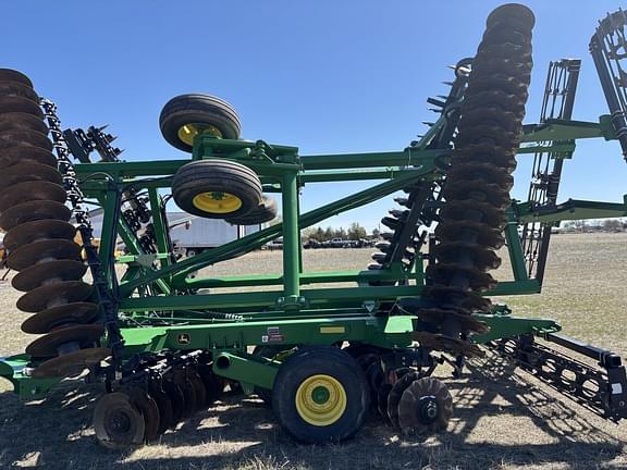 Image of John Deere 2633VT equipment image 3