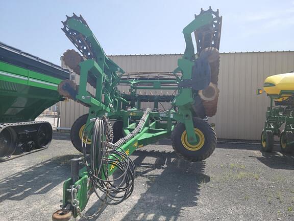 Image of John Deere 2680H equipment image 1