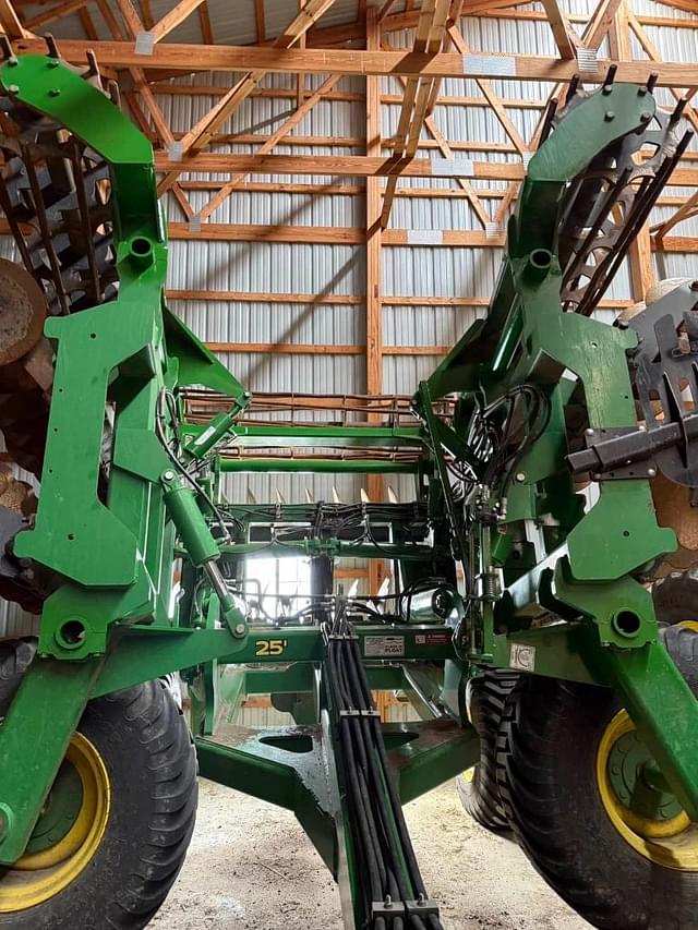 Image of John Deere 2680H equipment image 3