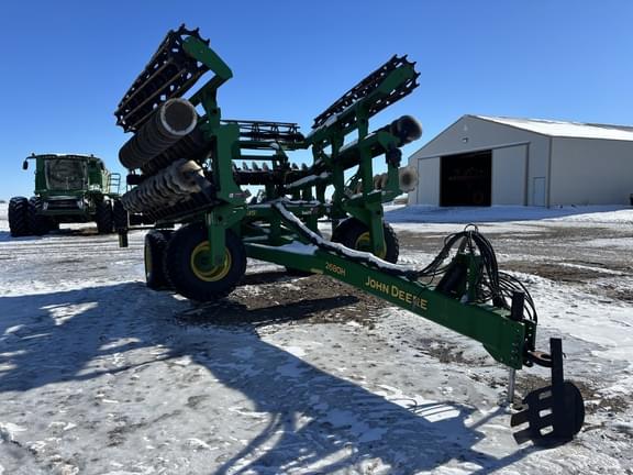 Image of John Deere 2680H equipment image 1