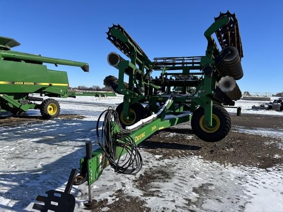 Image of John Deere 2680H equipment image 2