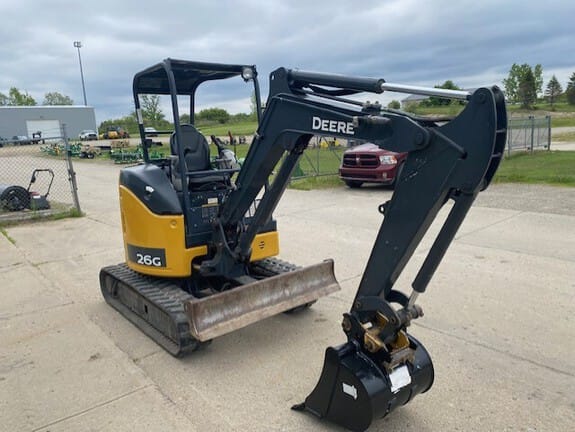 2018 John Deere 26G Equipment Image0