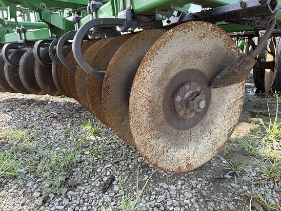 Image of John Deere 2730 equipment image 4