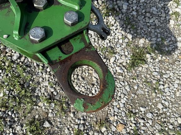 Image of John Deere 2730 equipment image 2