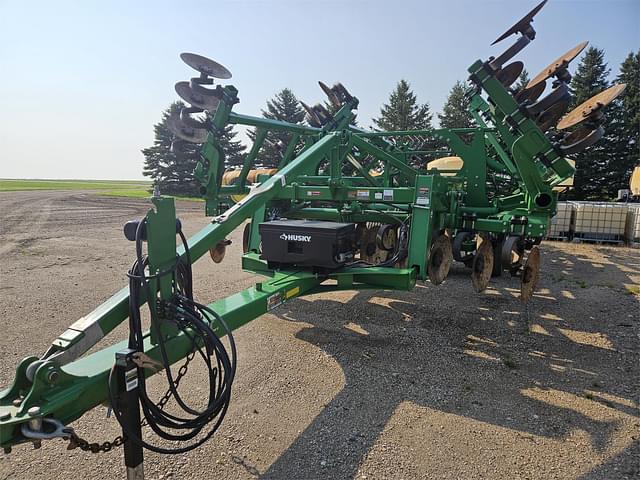 Image of John Deere 2730 equipment image 2