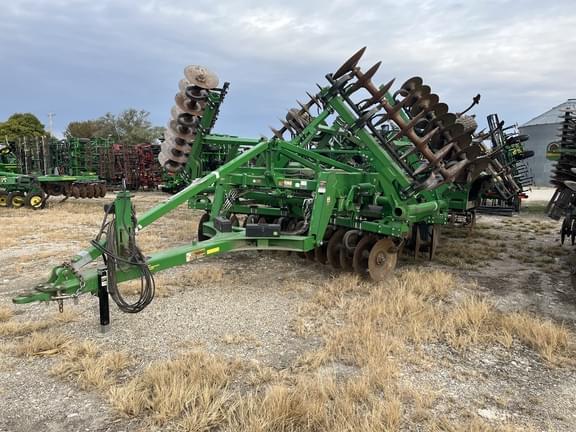 Image of John Deere 2730 equipment image 2