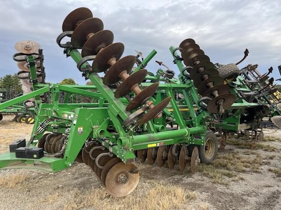 Image of John Deere 2730 equipment image 3