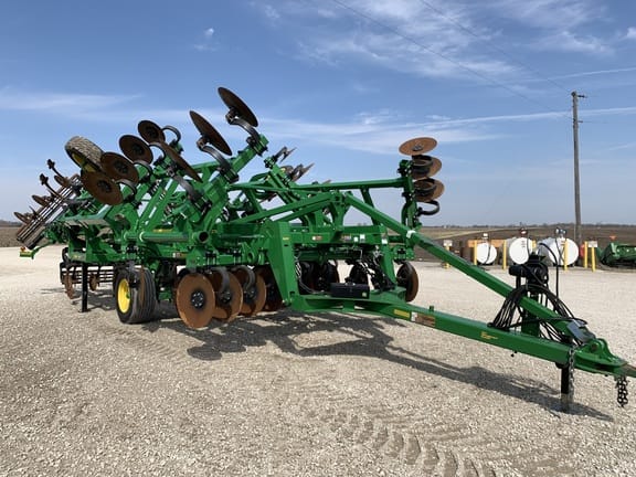 Main image John Deere 2730