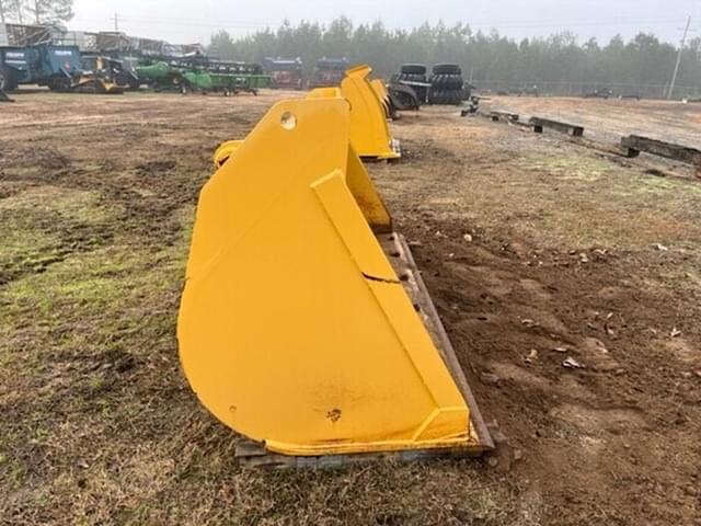 Image of Liebherr Excavator Bucket equipment image 3