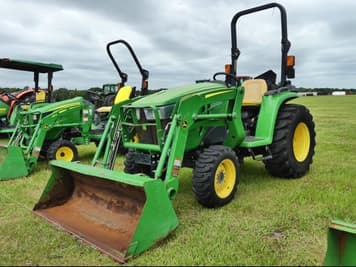 Main image John Deere 3025E