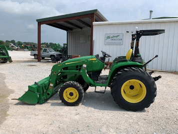 Main image John Deere 3025E
