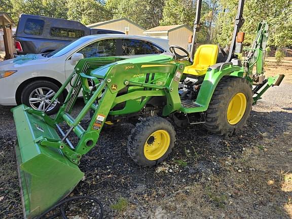 Image of John Deere 3025E Primary image