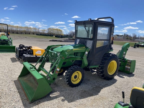 2018 John Deere 3025E Equipment Image0