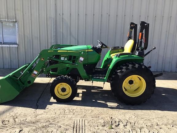 Image of John Deere 3025E Primary image