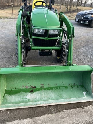 Image of John Deere 3025E equipment image 3