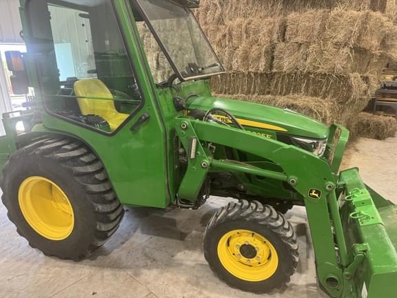 Image of John Deere 3025E equipment image 4