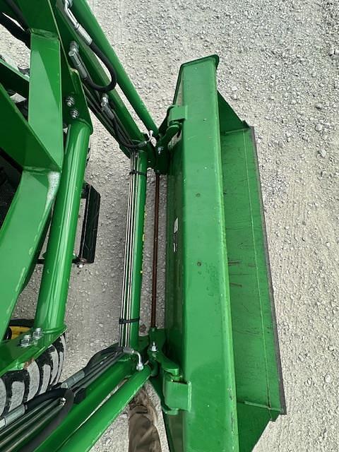 Image of John Deere 3025E equipment image 1