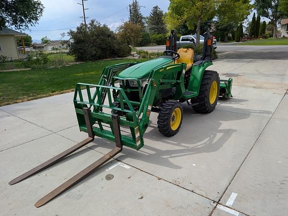 Image of John Deere 3025E Primary image