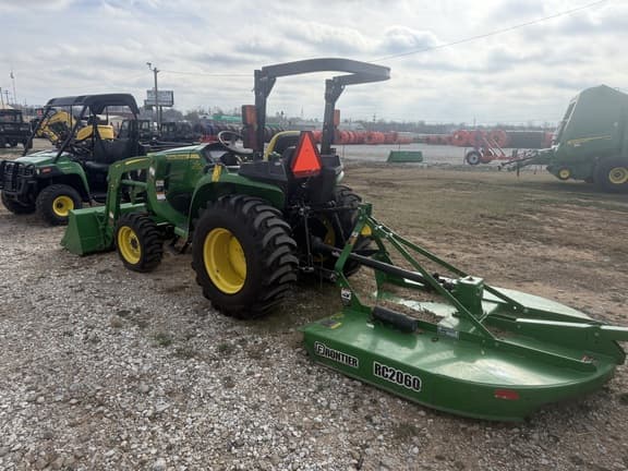Image of John Deere 3025E equipment image 2